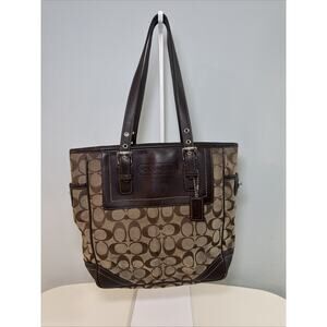 Authentic Coach signature lunch Tote Bag Brown F10659